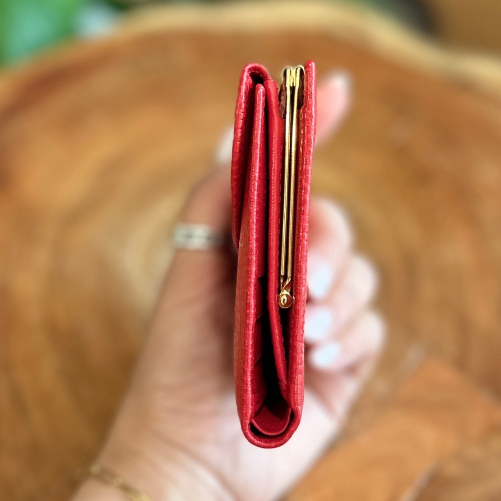 Vintage Christian Dior Red Leather Trifold Wallet Gold Medallion Paris - Picture 9 of 10